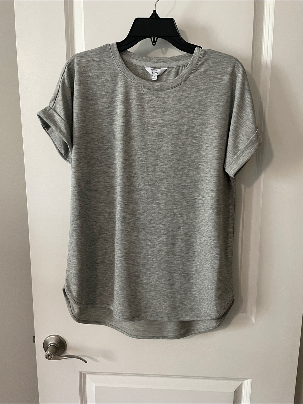 NWT Crown & Ivy Tee-Shirt